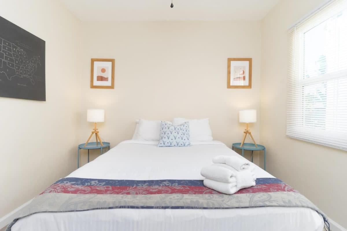 Artfully-styled In The Heart Of It * San Diego