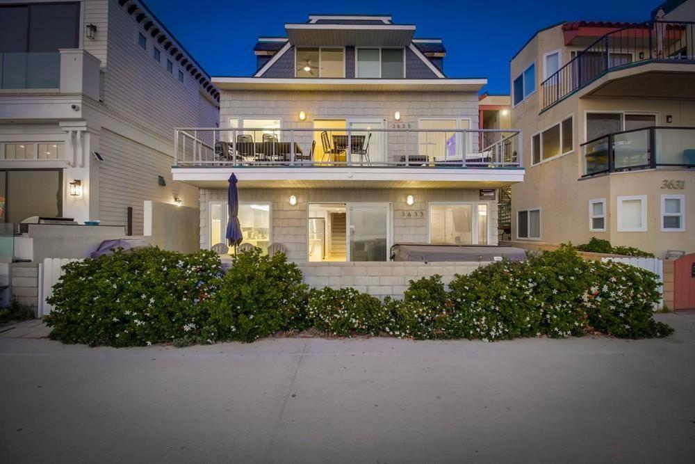 Life's A 2 * San Diego