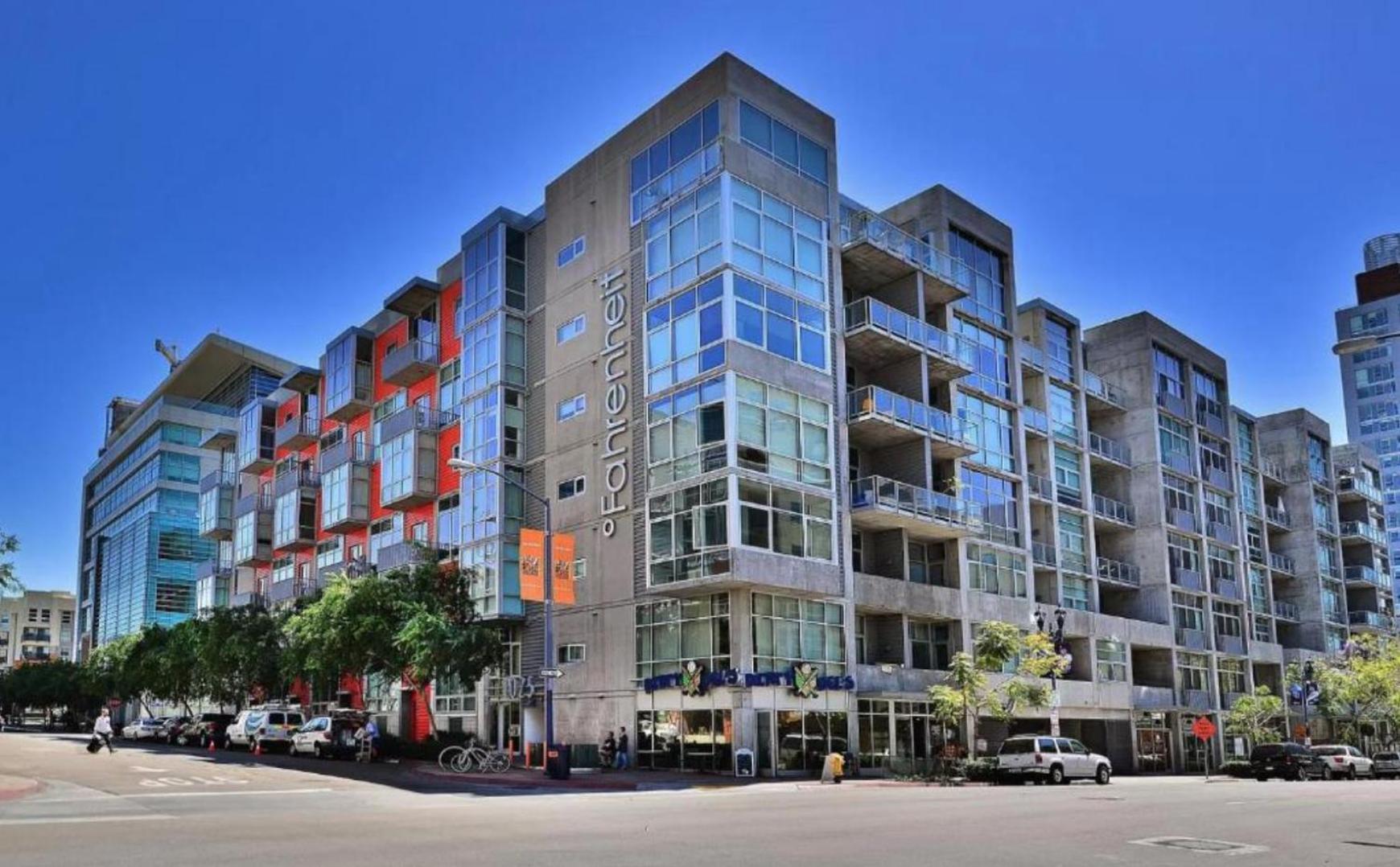 Convention Center Padres Ocean Views Sd Zoo Apartment *