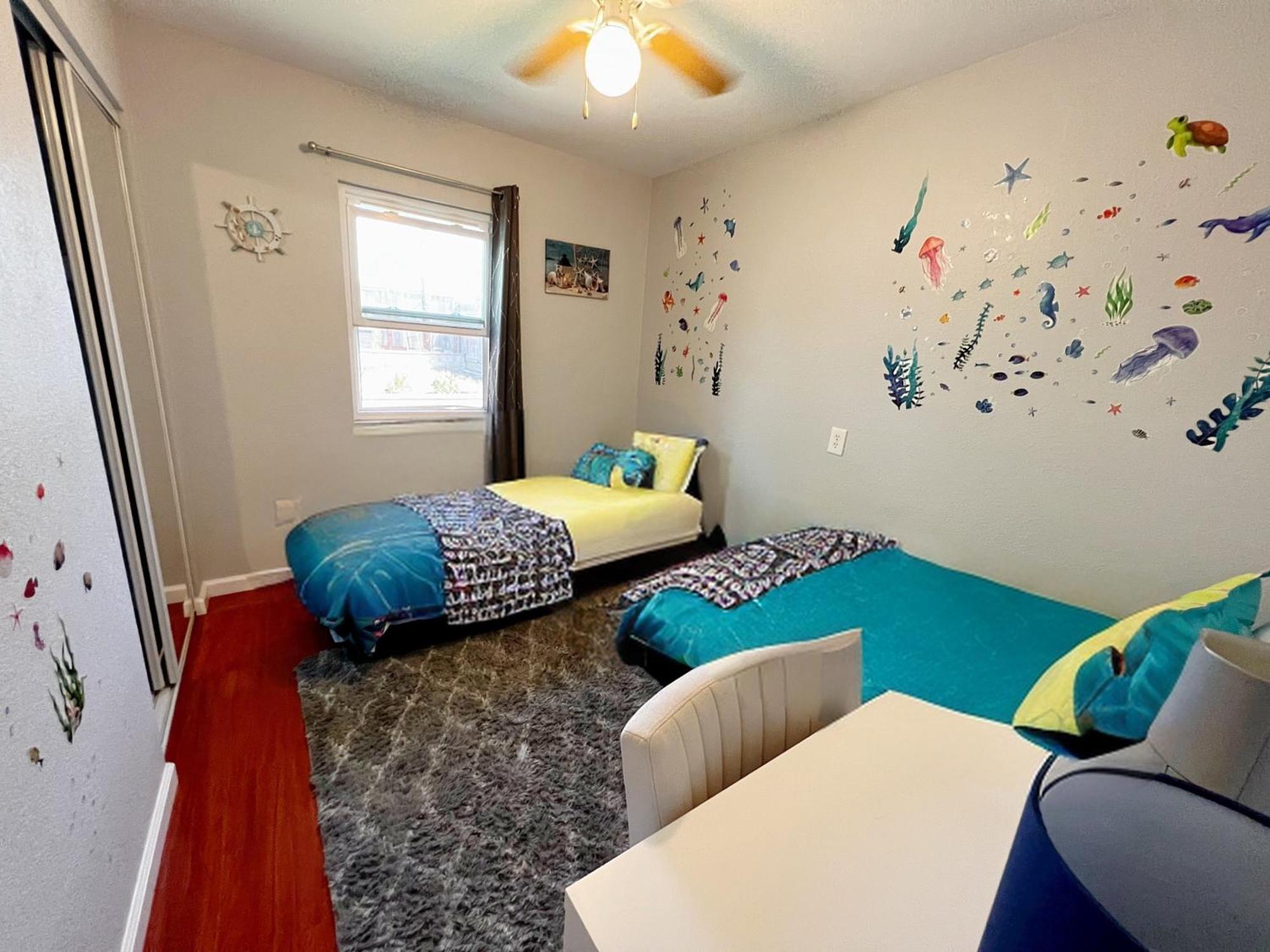 Holiday home Seaworld Retreat: 4br House/jacuzzi/bbq