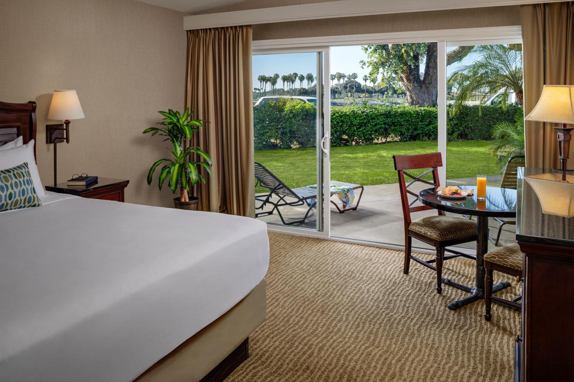 Hotel Bahia 3*