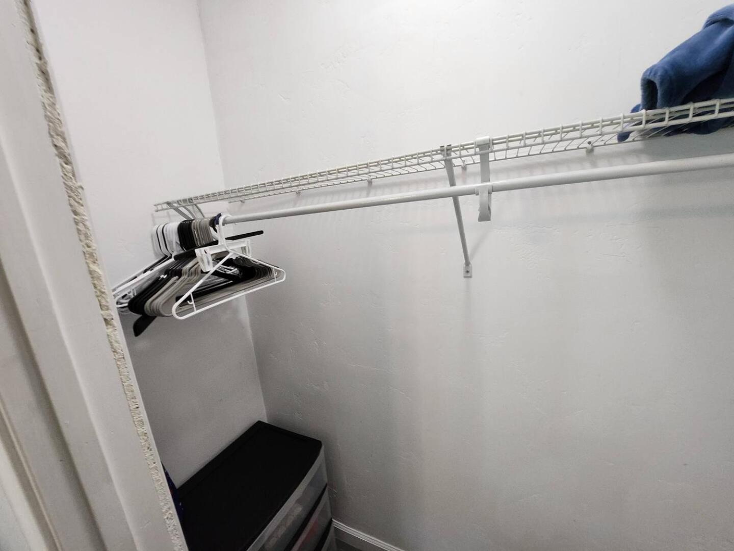 Private Room2 Own Entry Shared Bath One Guest Walk To Ucsd *