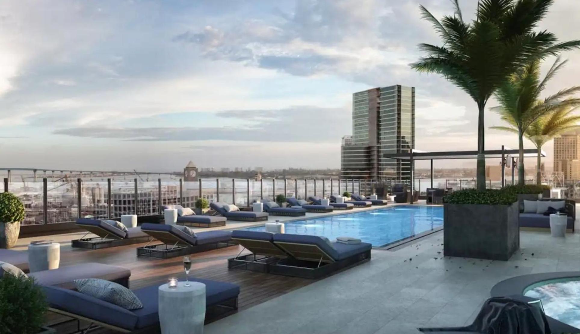 Massive Penthouse Overlooking All Of San Diego