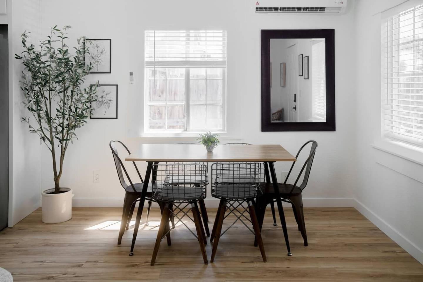 Apartment Cozy Private Home, 10-min From Dt, & Parks San Diego