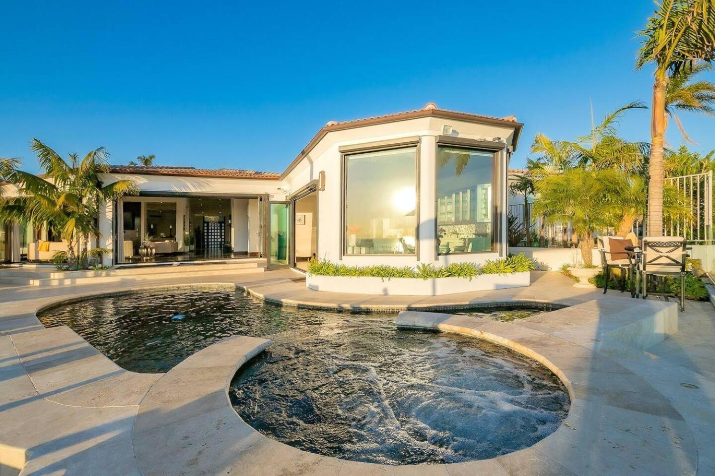 Ocean View Serenity With Theater And Heated Pool Holiday home San Diego