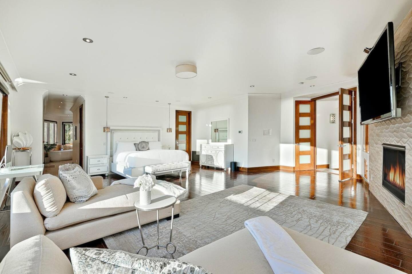 Ocean View Serenity With Theater And Heated Pool San Diego