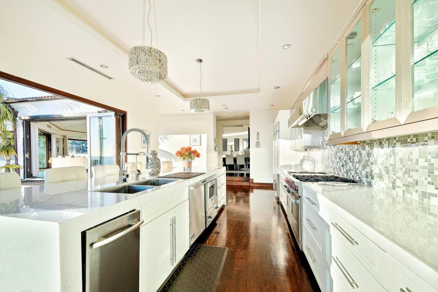 Holiday home Ocean View Serenity With Theater And Heated Pool