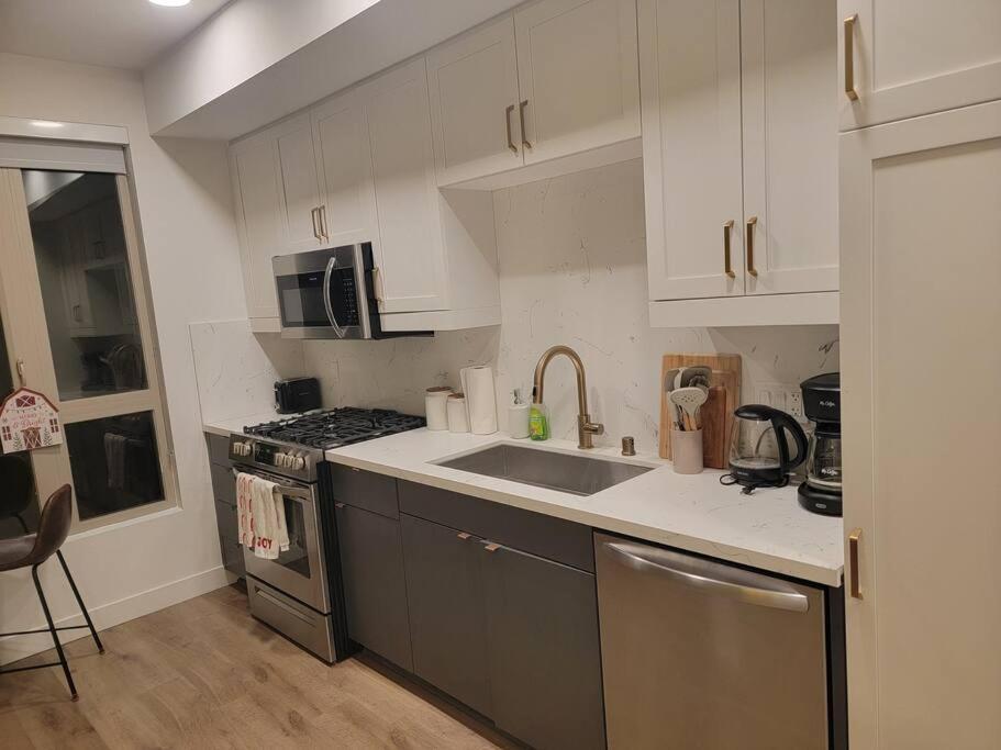 Amazing Big Studio Near Balboa Park Jacuzzi Rooftop Free Parking! * San Diego