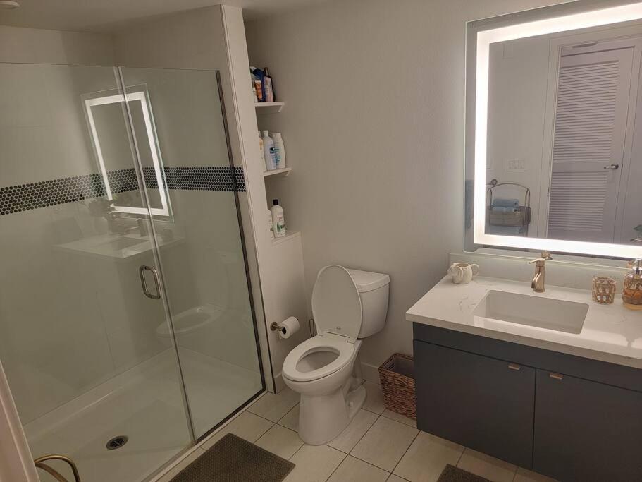 Amazing Big Studio Near Balboa Park Jacuzzi Rooftop Free Parking! * San Diego
