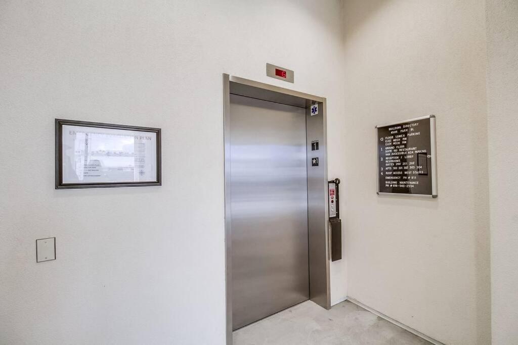 Apartment Park Blvd Paradise 303 King Bed With A Private San Diego