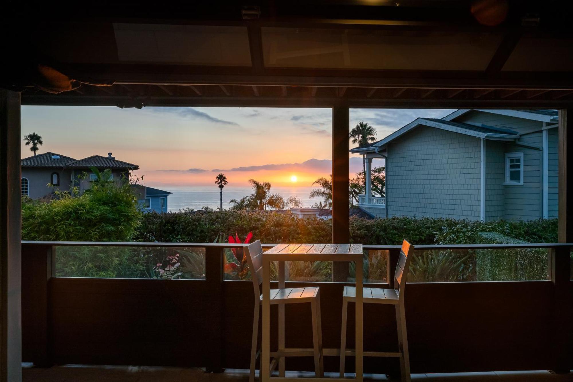 Contemporary Ocean Sunset Views With Firepit Pt Loma Close To Plnu *