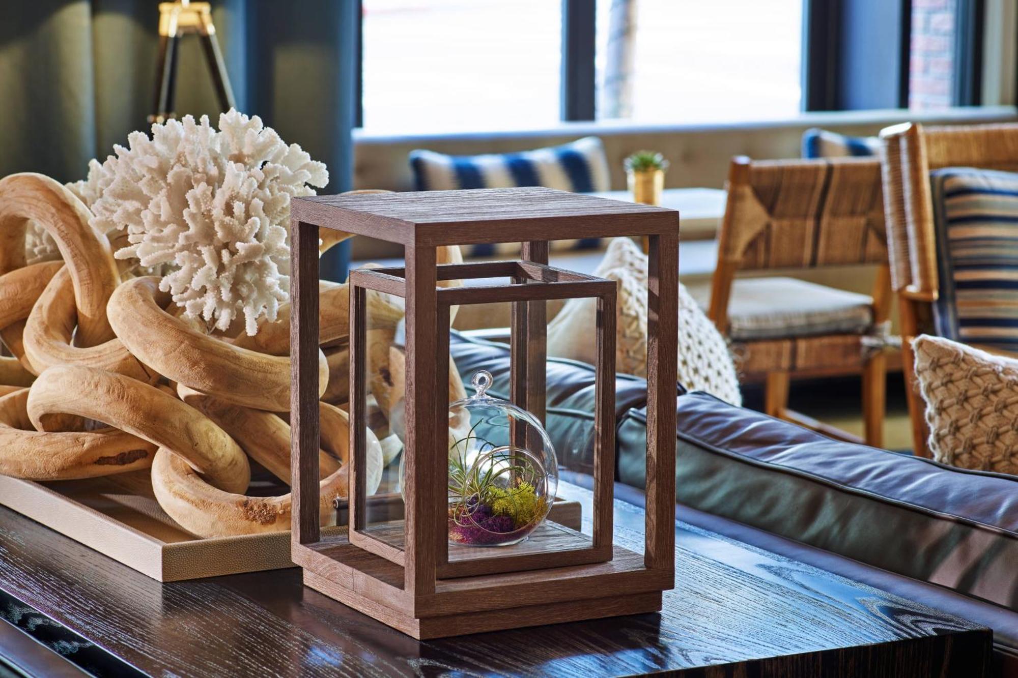 Republic San Diego, Autograph Collection