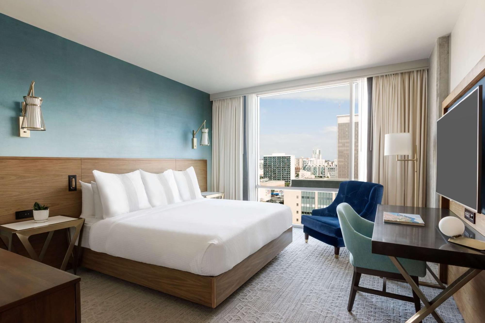 Hotel Carte Downtown, Curio Collection By Hilton