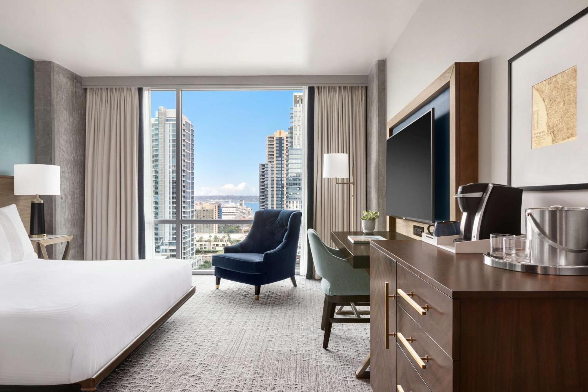 Carte Downtown, Curio Collection By Hilton 4*