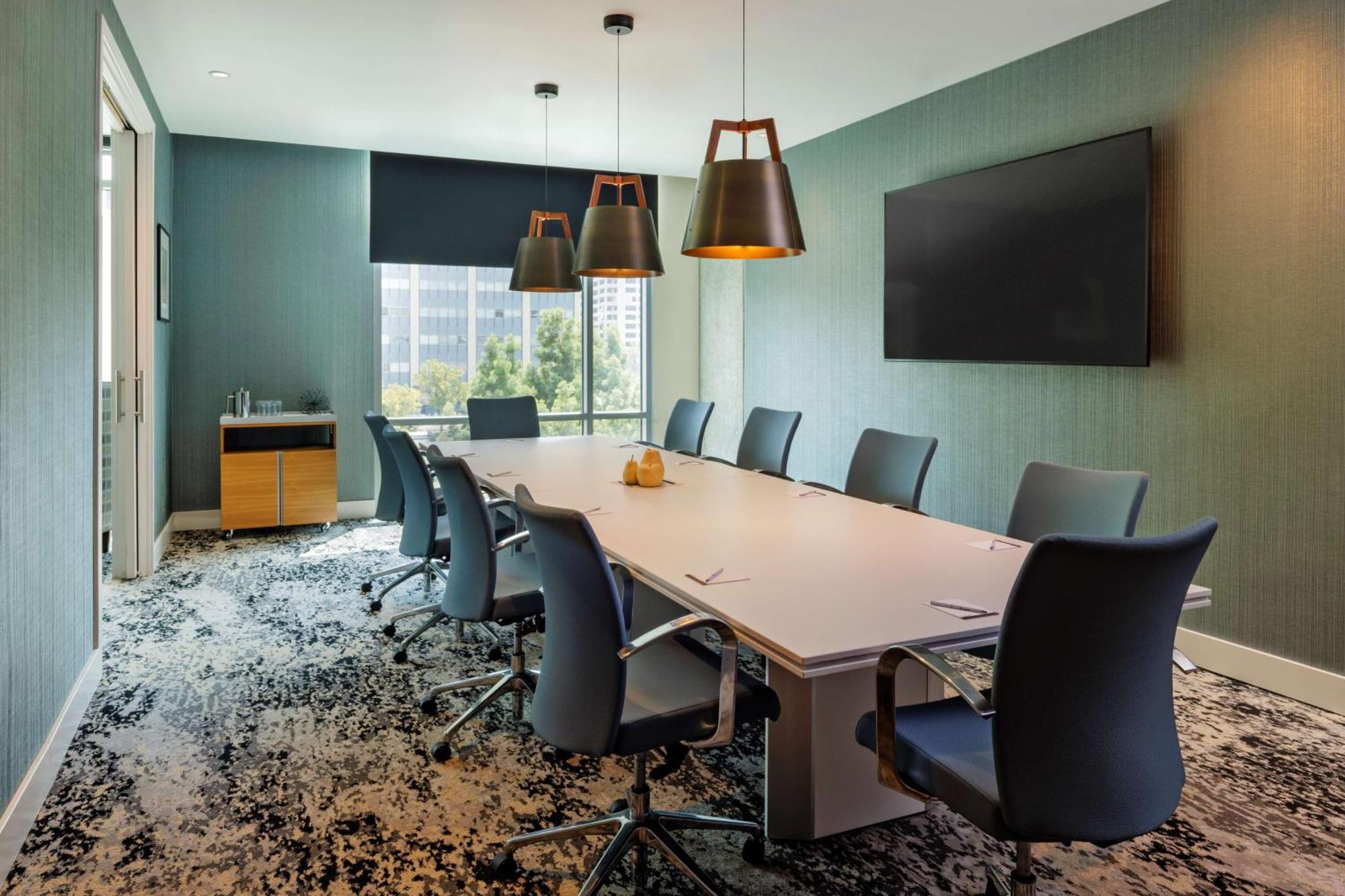 Carte Downtown, Curio Collection By Hilton