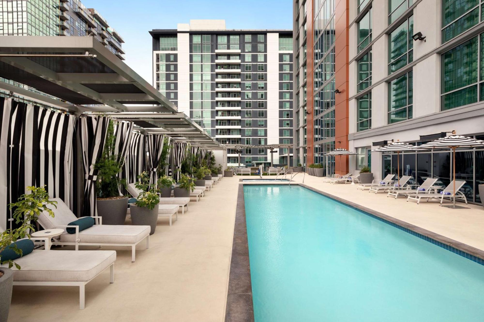 Hotel Carte Downtown, Curio Collection By Hilton