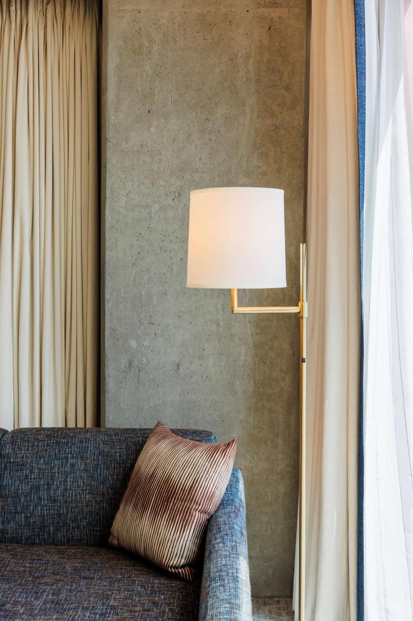 Carte Downtown, Curio Collection By Hilton San Diego