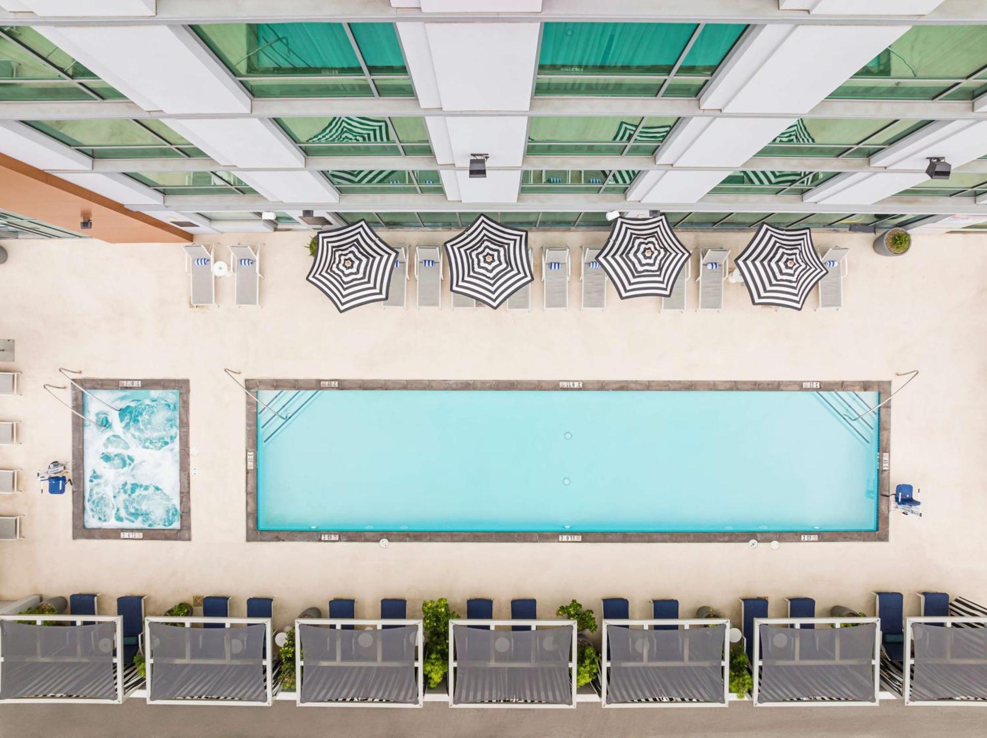 Carte Downtown, Curio Collection By Hilton 4*