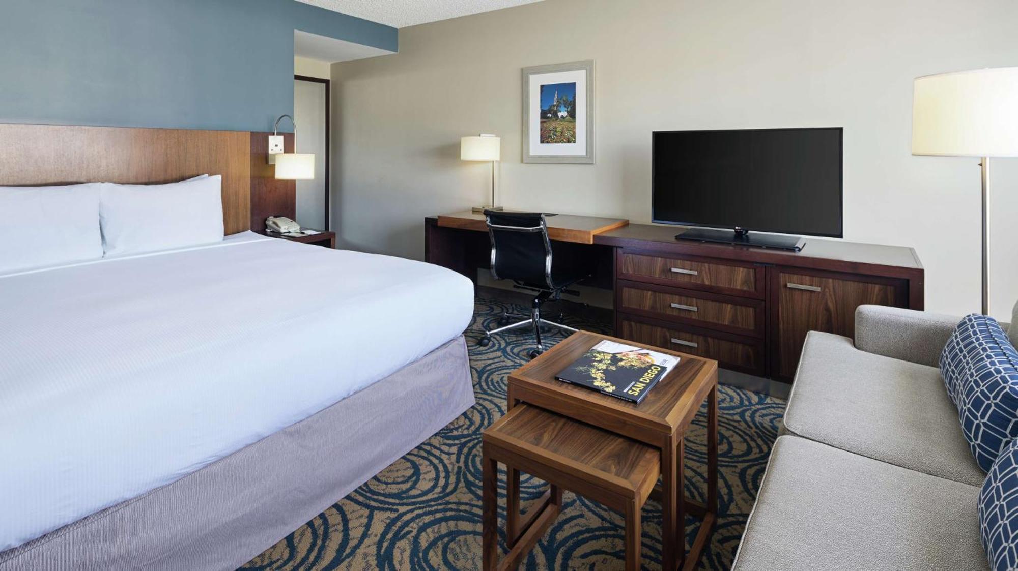 Hotel Doubletree By Hilton Del Mar 3*