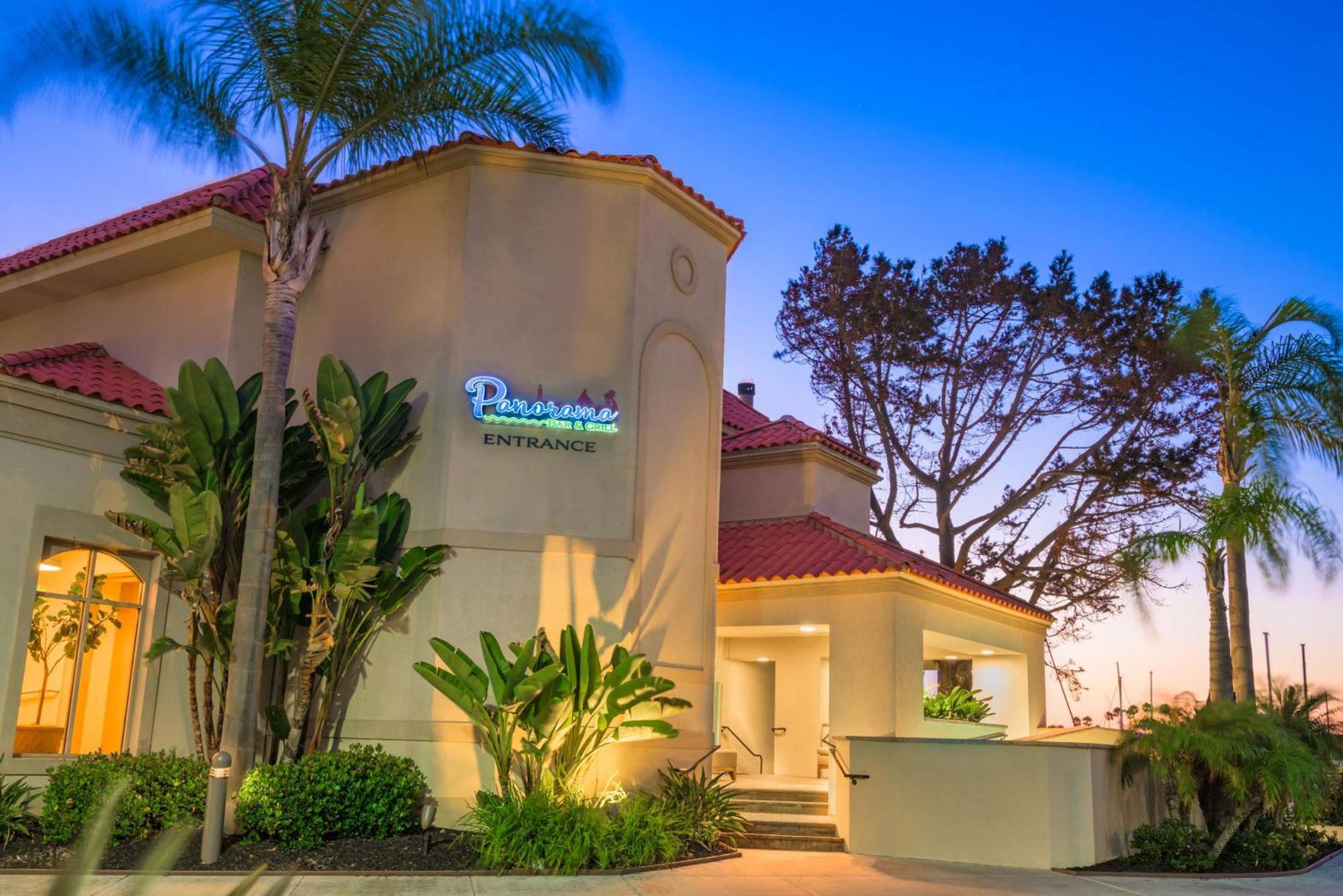 Hilton Airport/harbor Island Hotel 3*