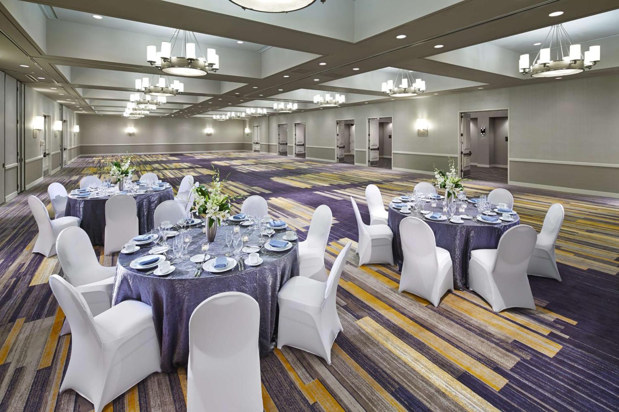 Hilton Mission Valley 4*