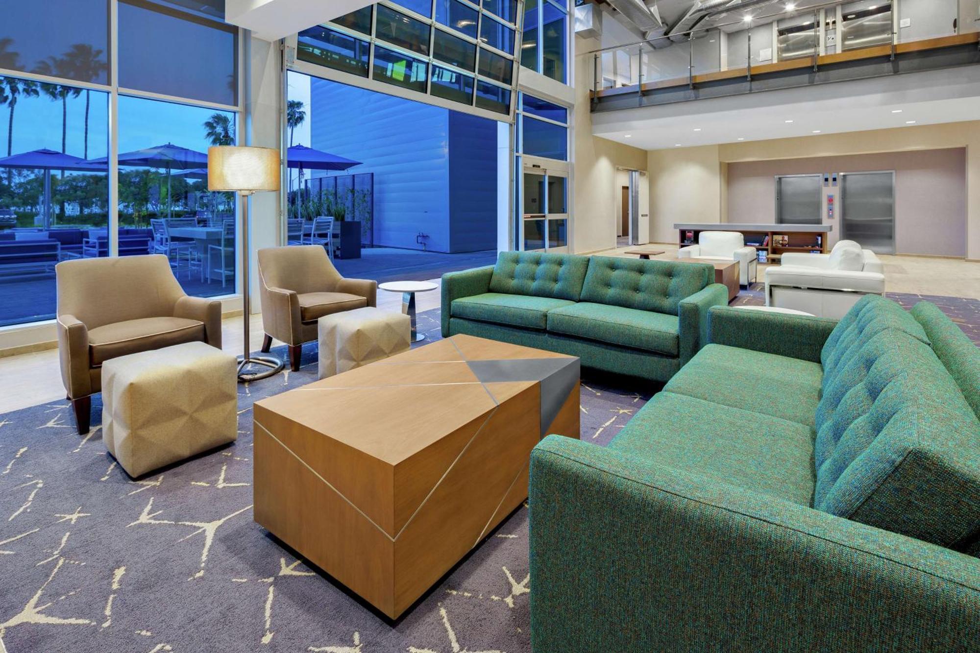 Hampton & Airport Liberty Station 3* San Diego