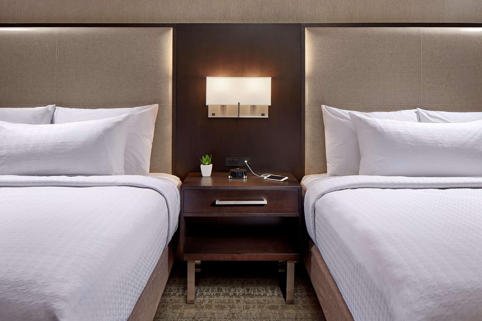 Hotel Homewood By Hilton Downtown/bayside 3*