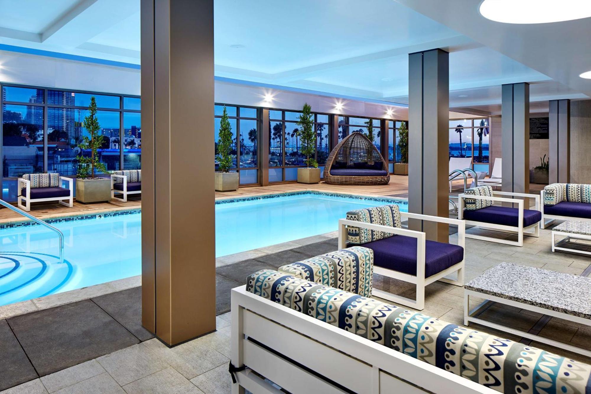 Hotel Homewood By Hilton Downtown/bayside 3*