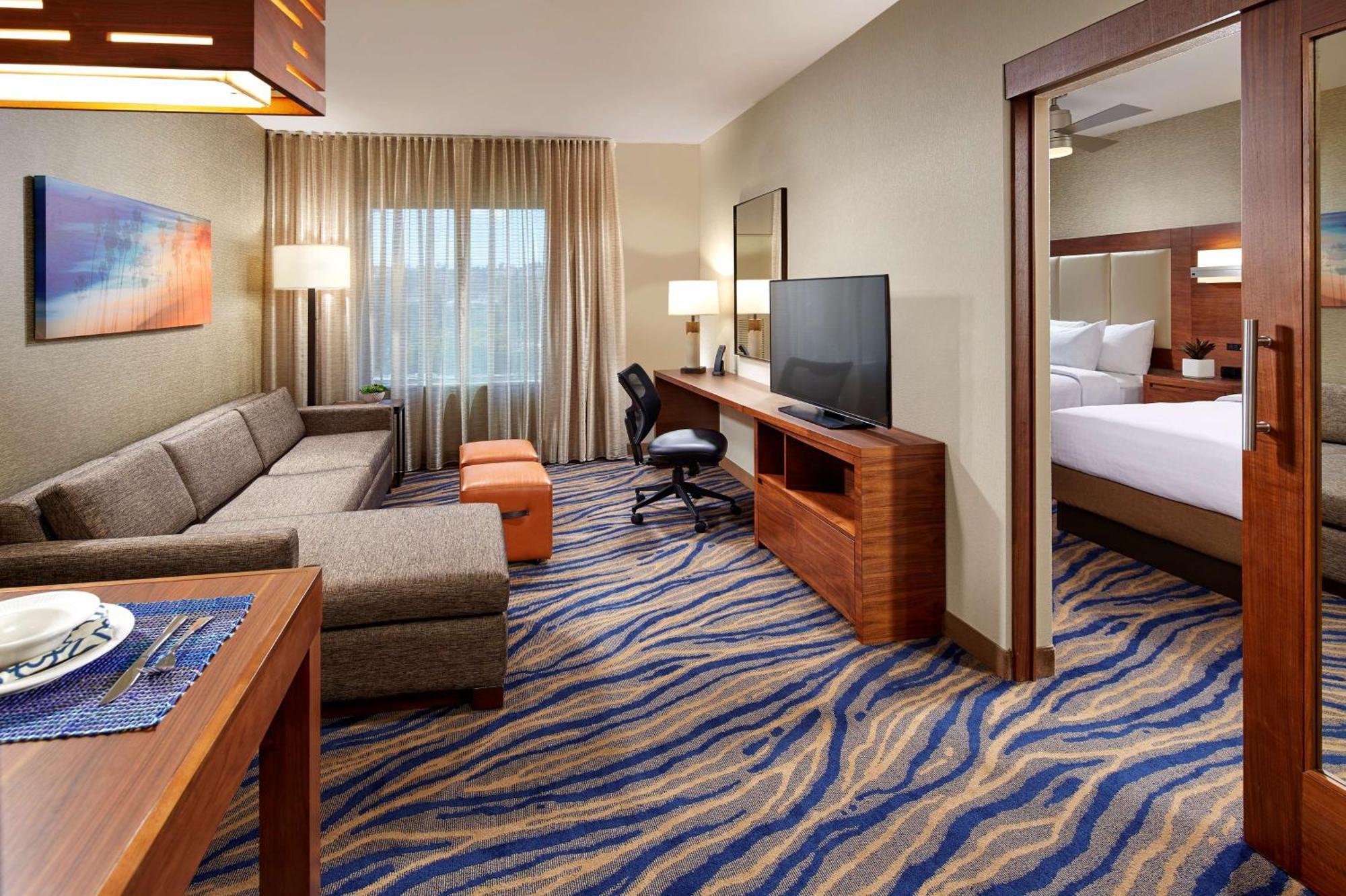 Homewood By Hilton Mission Valley/zoo Hotel