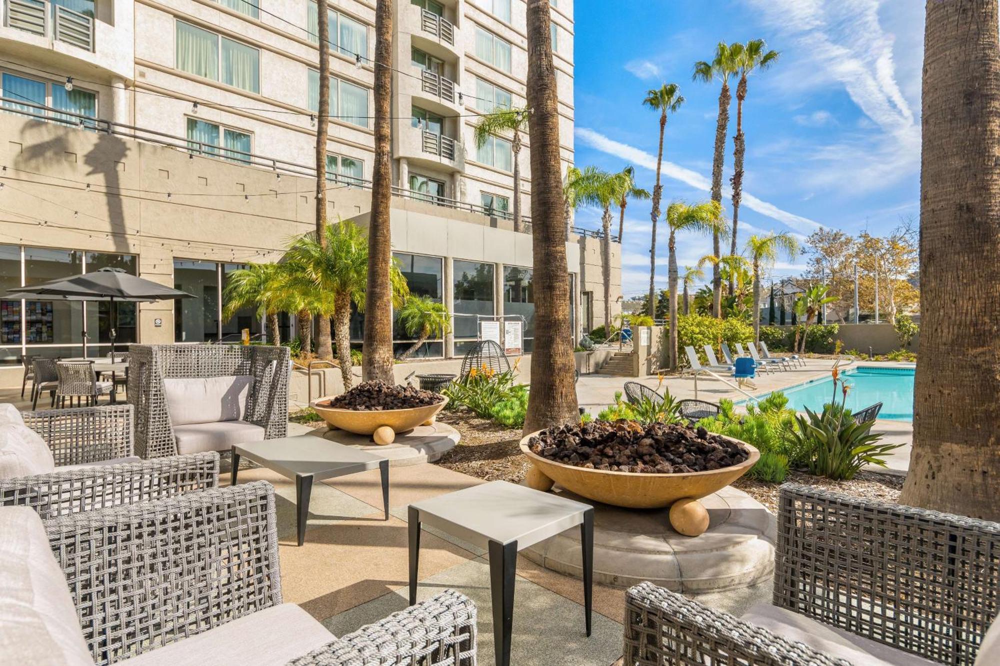 Doubletree By Hilton San Diego-mission Valley Hotel