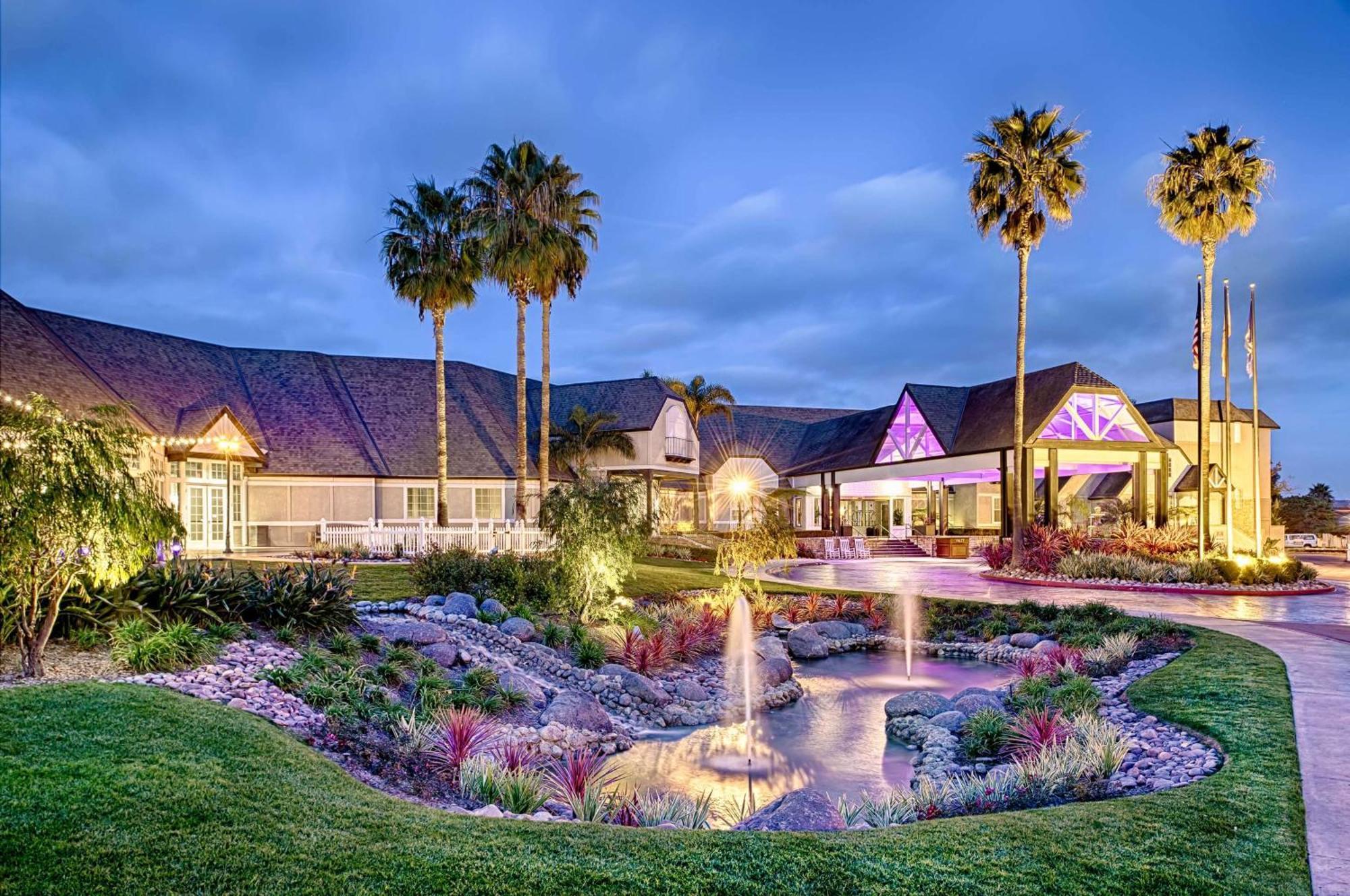 Hilton San Diego/del Mar 3*