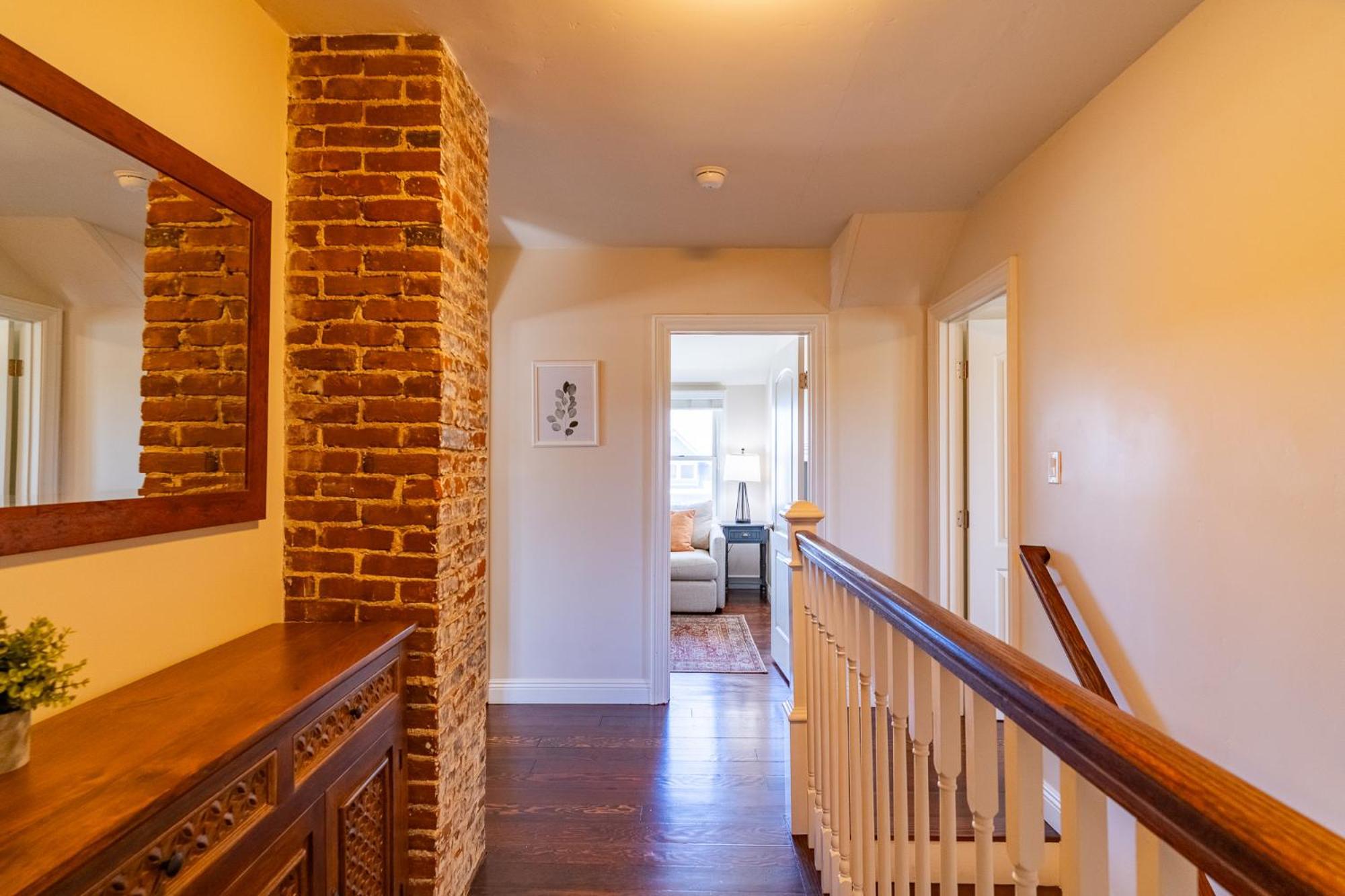 Fern House South Park Craftsman Guest house *