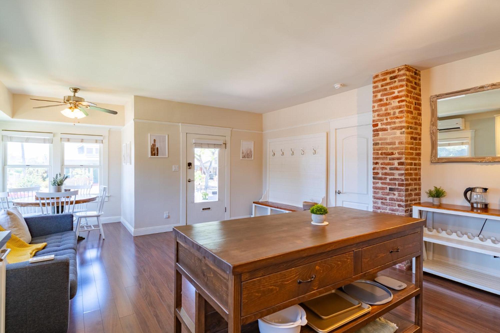 Guest house Fern House South Park Craftsman *