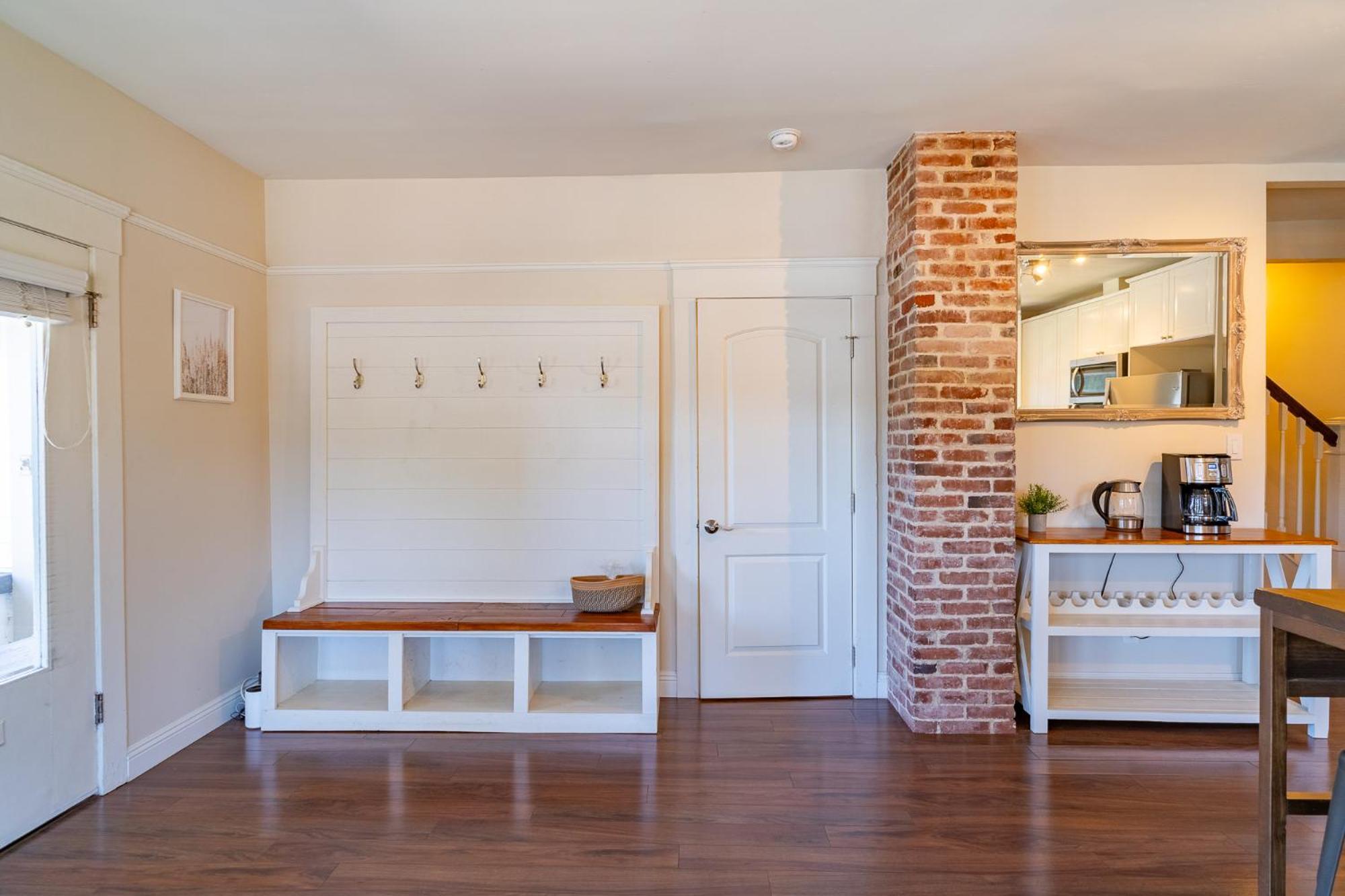 Fern House South Park Craftsman Guest house