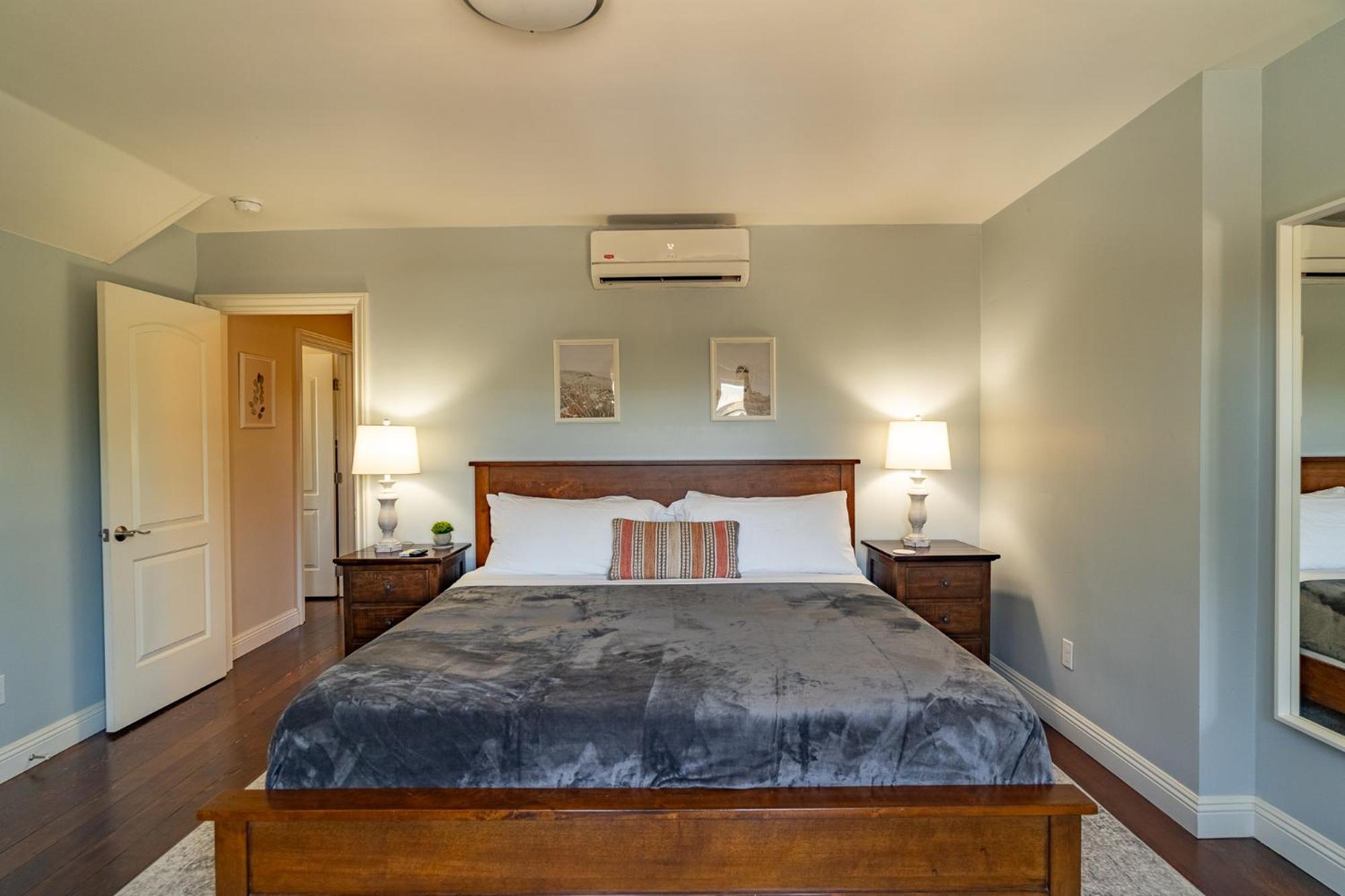 Fern House South Park Craftsman Guest house