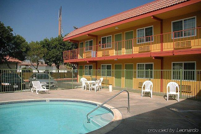 Hotel 6 San Ysidro Ca South Bay 3*