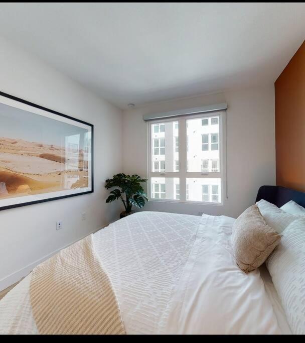 Lux With Rooftop Pool By Petco Park And Convention Center 41 Apartment *