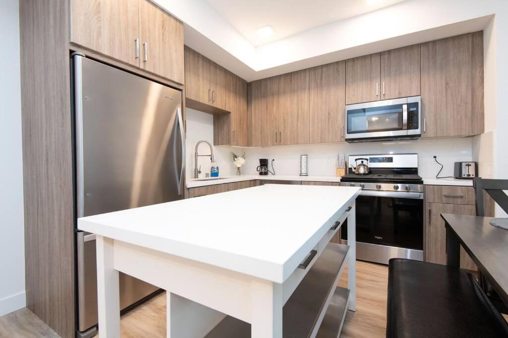Lux With Rooftop Pool By Petco Park And Convention Center 41 Apartment San Diego