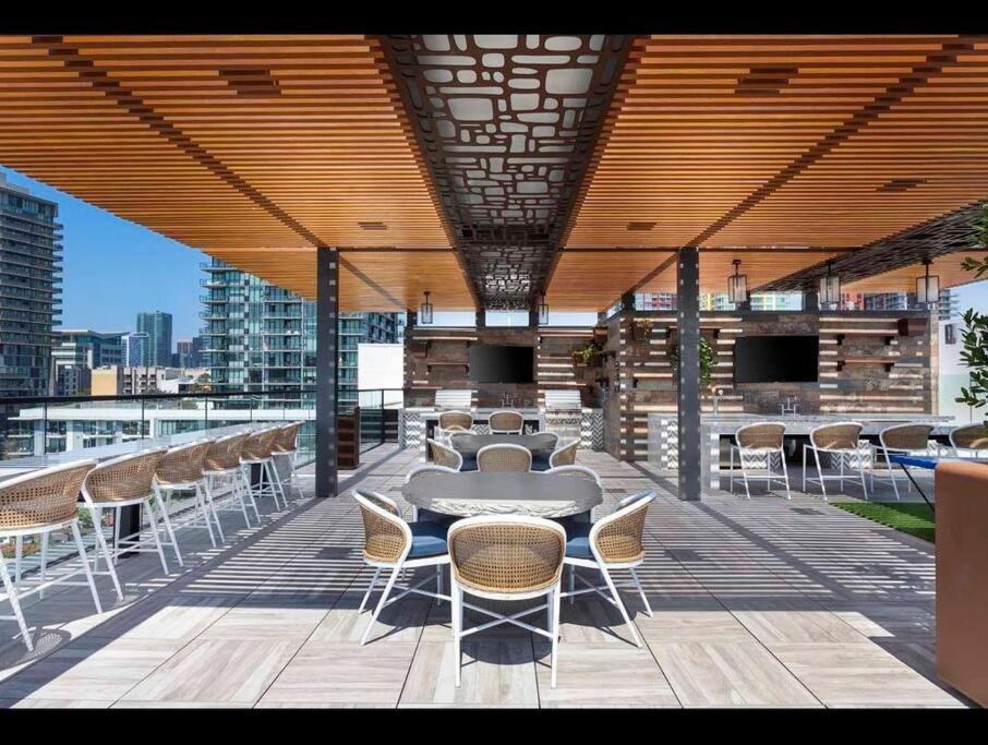 Lux With Rooftop Pool By Petco Park And Convention Center 41 Apartment San Diego