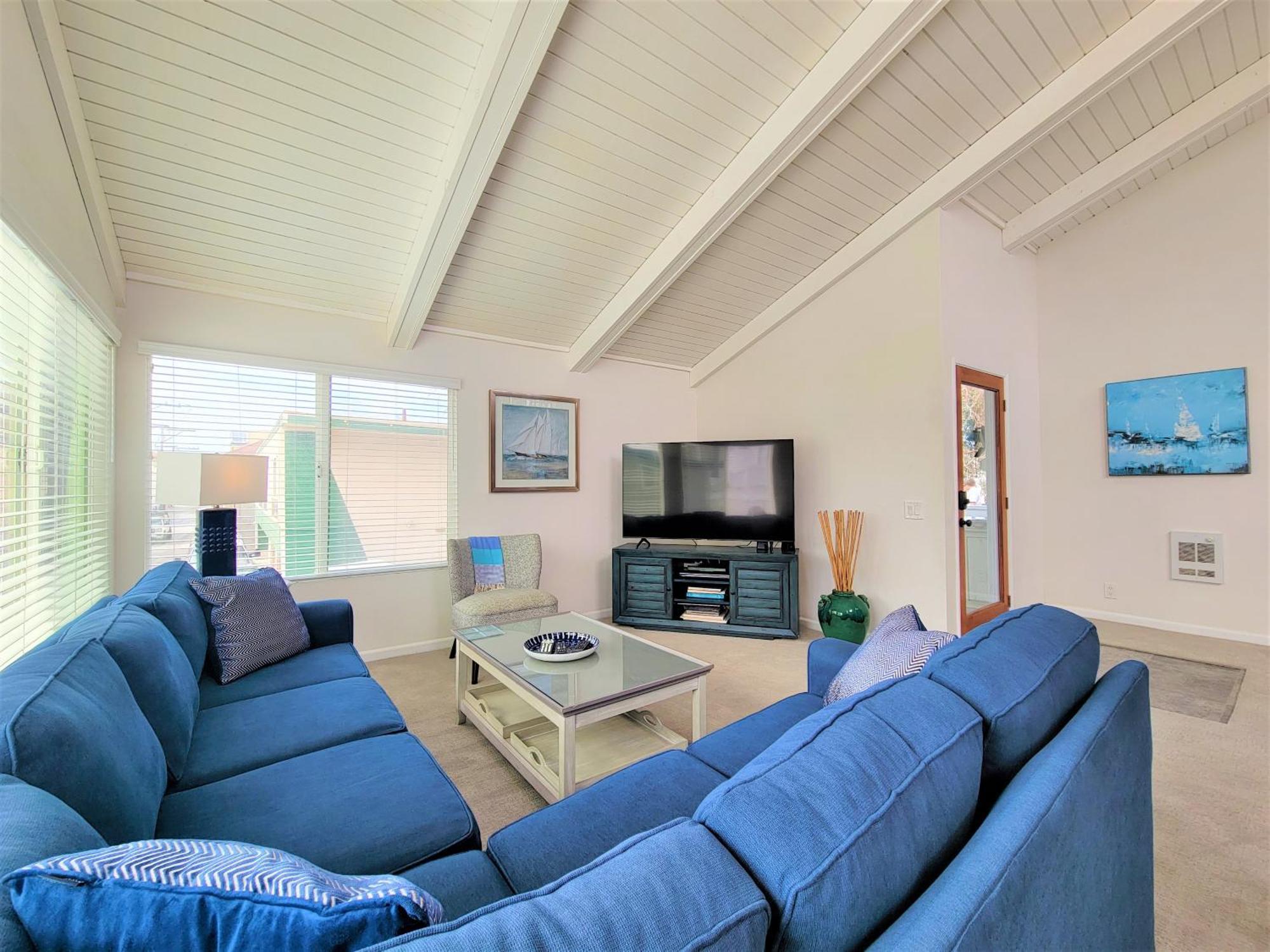 Luv Oceanside Views-1 House To Beach, Boardwalk And Waves-spacious Rooftop Sun Deck-plus King Beds Too!