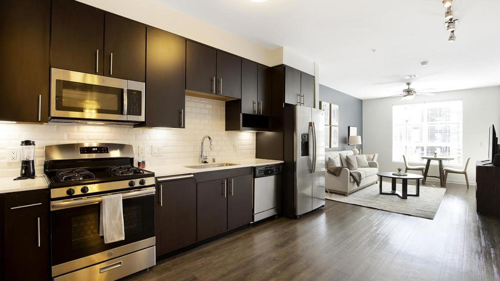 Landing Modern With Amazing Amenities San Diego
