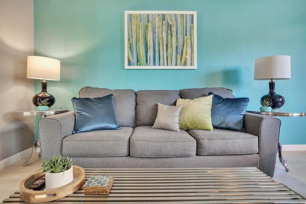 Northpark-businesstraveler-pets-w D-free-parking *