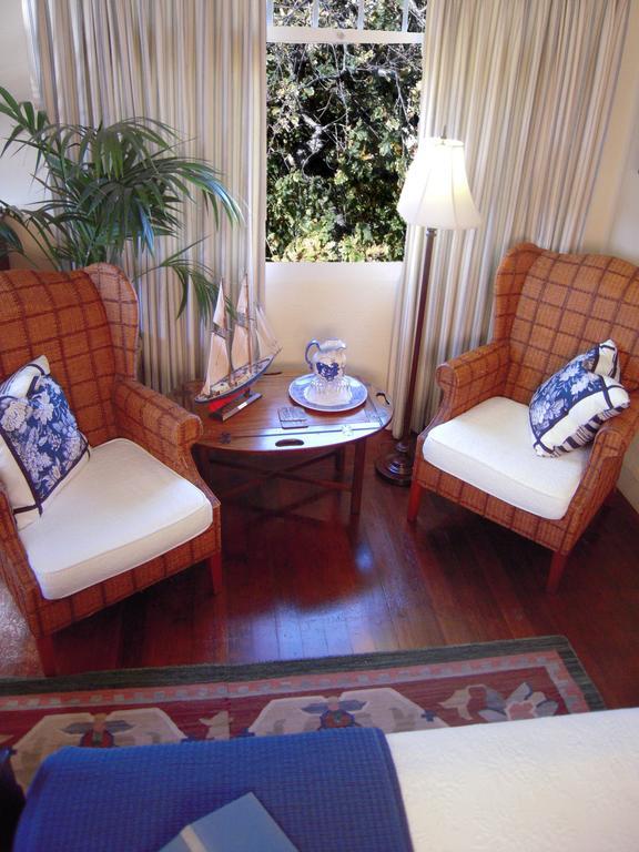 The At La Jolla Bed & Breakfast 4*