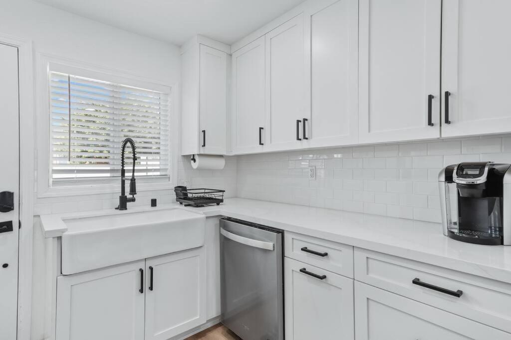 Holiday home Orange Blossom -2br Free Ev Charger & Parking San Diego