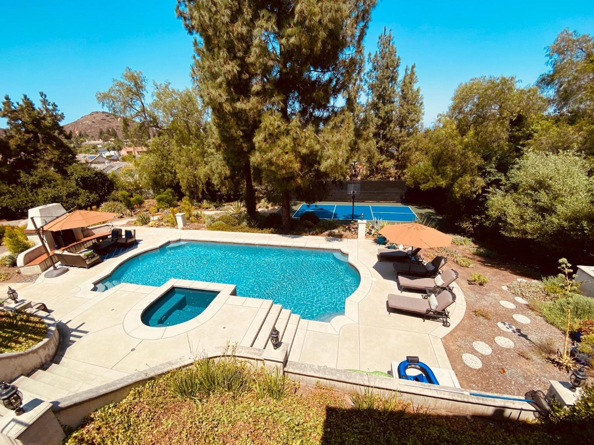 Luxury With Heated Pool - And Lighted Pickle Ball Court Villa *
