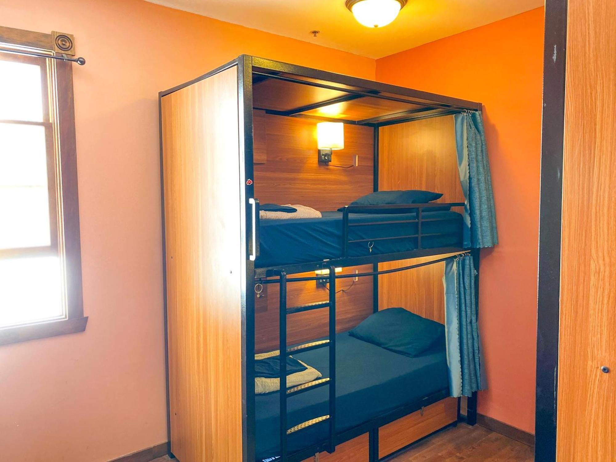 Hostel Ith Adventure (adults Only) San Diego