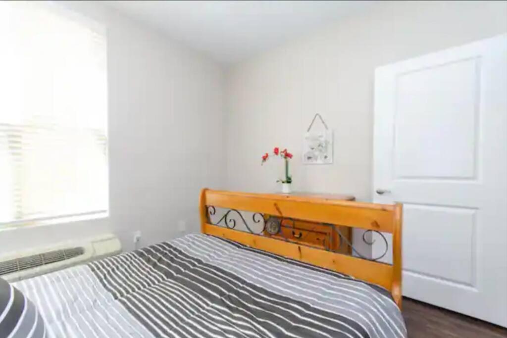 Tranquil Haven In Dtsd Close To Convention Center Apartment