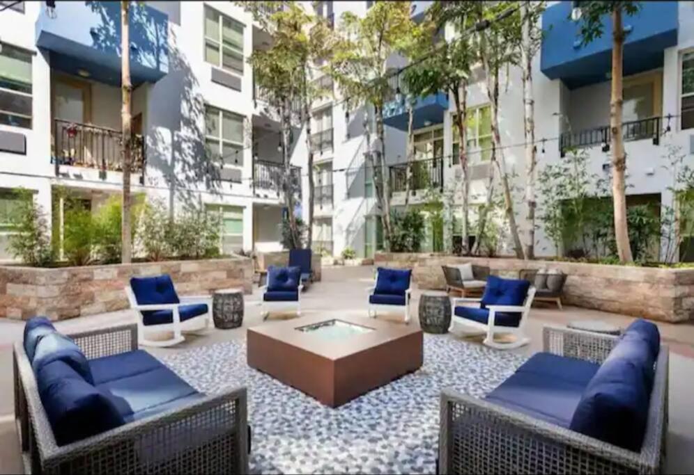 Tranquil Haven In Dtsd Close To Convention Center San Diego