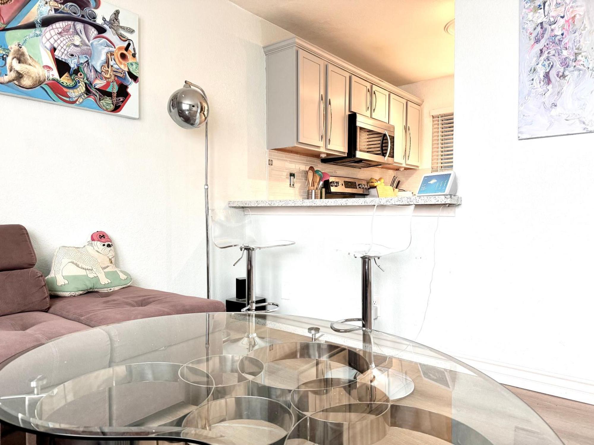 Apartment Artsy Smart Near Downtown & Balboa Park San Diego