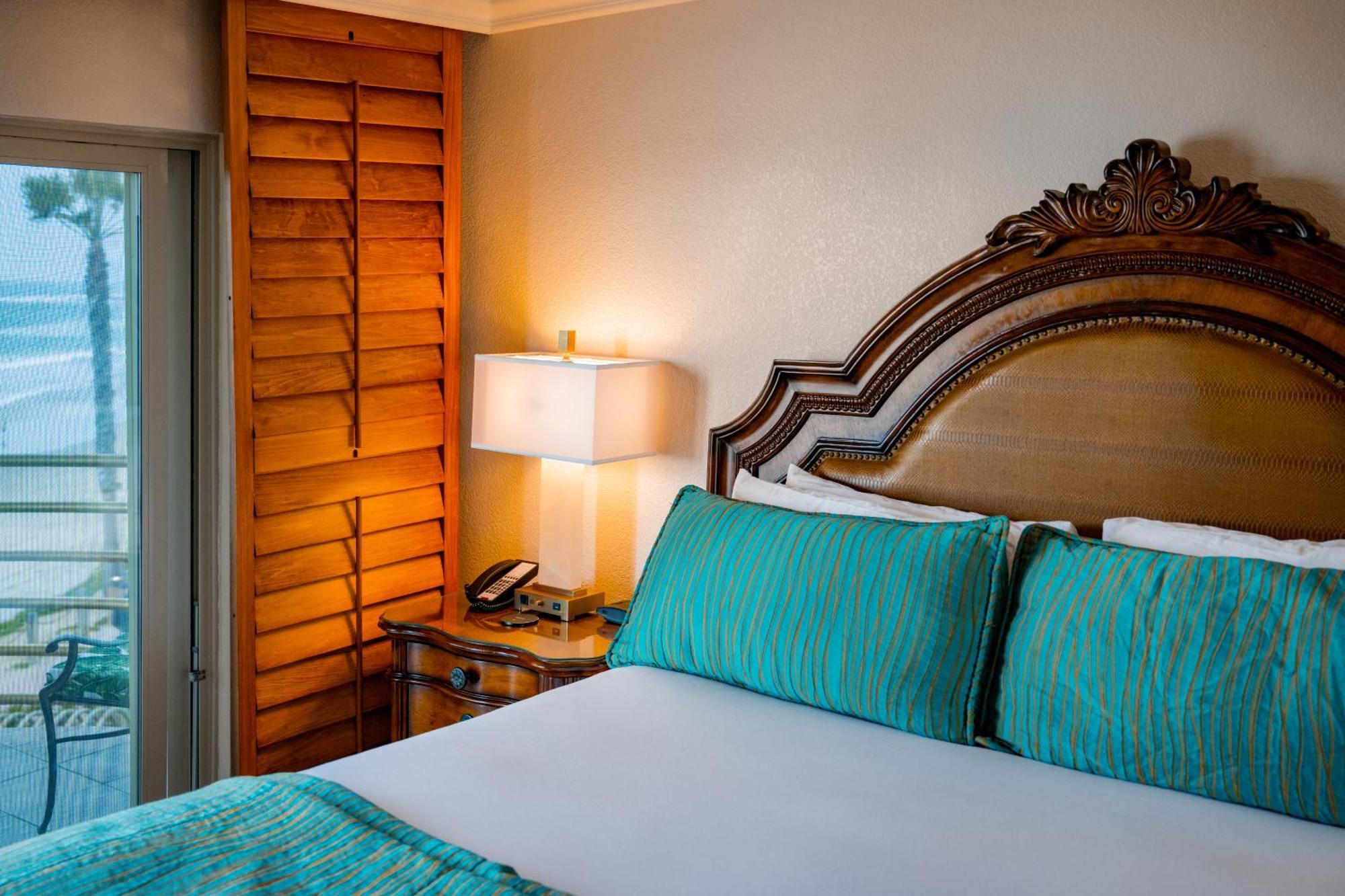 Pacific Terrace Hotel 4*